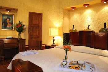 Casona De Manzano B&B