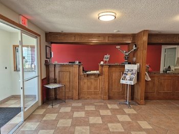 General Bragg Inn & Suites By OYO Chickamauga