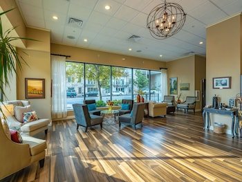 Hotel Maison Yakima Tapestry Collection by Hilton