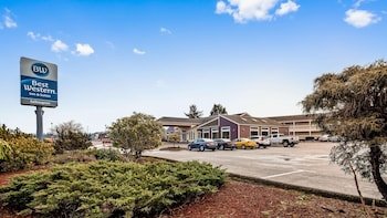 Best Western Salbasgeon Inn & Suites of Reedsport