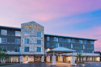 Courtyard Austin Dripping Springs