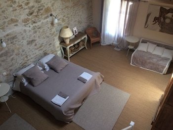 La Maison Vieille
