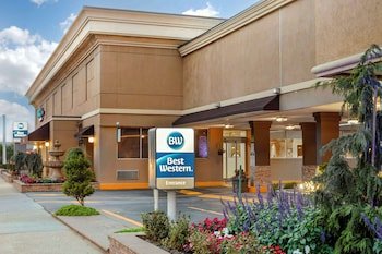 Best Western Mill River Manor Hotel & Conference Center