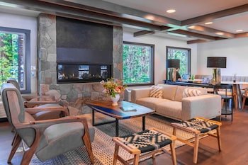 The Incline Lodge