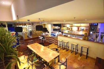 Ease Hostel