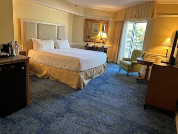 Lago Mar Resort & Club