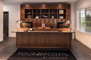 Four Points by Sheraton Mount Prospect O’Hare