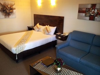 The Admiral Nelson Motor Inn