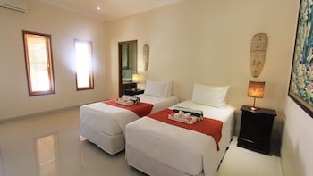 Poinciana Resort