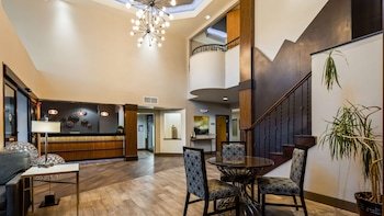 Best Western Plus Hill Country Suites