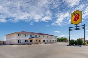 Super 8 by Wyndham Clayton
