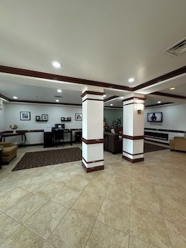 Sleep Inn & Suites
