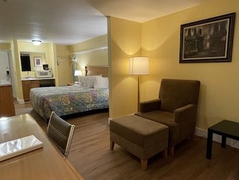The Marina Inn