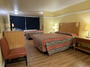 The Marina Inn