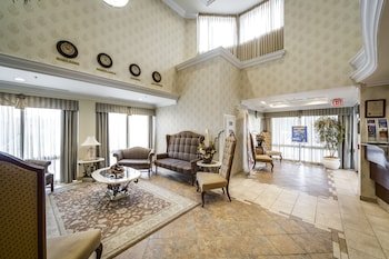 Monte Carlo Inn Toronto Brampton Suites