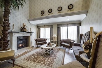 Monte Carlo Inn Toronto Brampton Suites