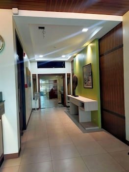 Joyce Apartelle Kalentong