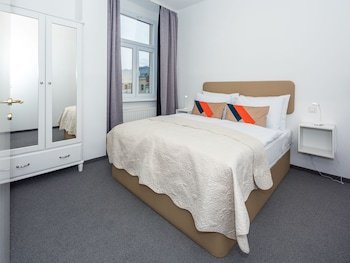 Dolac One Apartments
