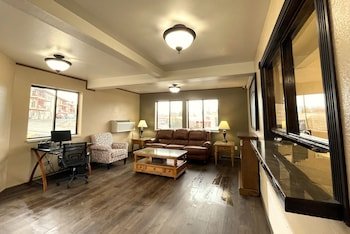 FairBridge Inn & Suites - Moscow/Pullman