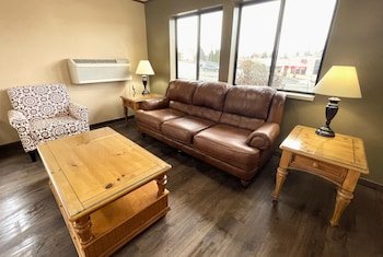 FairBridge Inn & Suites - Moscow/Pullman