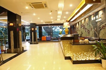 Eva Inn