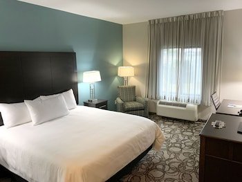 Buffalo Run Hotel