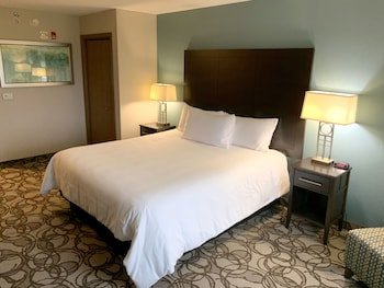 Buffalo Run Hotel