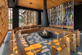 VRGE Revelstoke