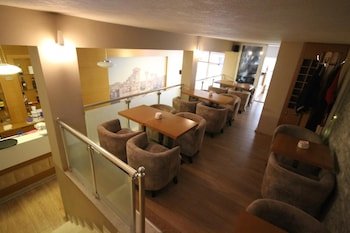 Hotel Bylis