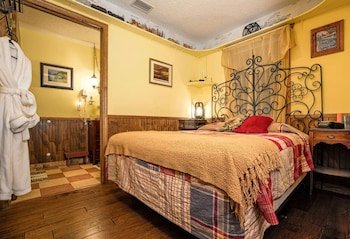 Alling House Bed and Breakfast
