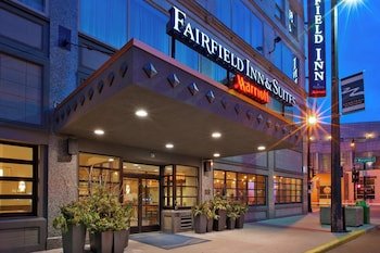 Fairfield Inn & Suites Milwaukee Downtown