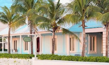 Grand Turk Inn