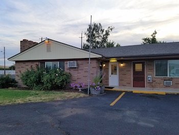 Out West Motel