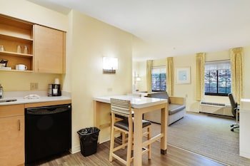Staybridge Suites Columbia - Baltimore