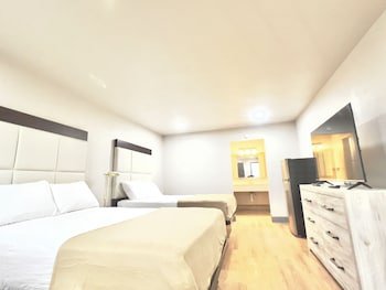 Economy Inn & Suites Tulsa