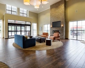 Comfort Suites Westbelt Beltway 8