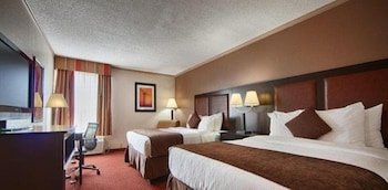 Best Western Plus Lubbock Windsor Inn