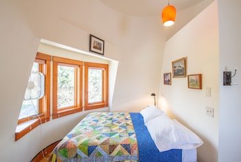 Wisehart Springs Inn