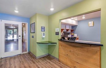 Extended Stay America Select Suites Atlanta Chamblee