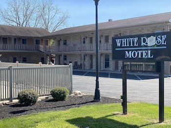 White Rose Motel