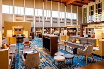 DoubleTree by Hilton Hotel Pittsburgh - Cranberry