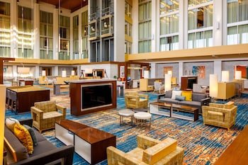 DoubleTree by Hilton Hotel Pittsburgh - Cranberry