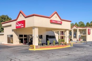 Red Roof Inn Atlanta - Suwanee/ Mall of Georgia