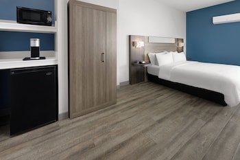 Holiday Inn Express & Suites Leesburg - Historic District