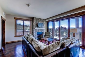 Trailhead Lodge by Steamboat Resorts