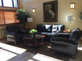 Super 8 by Wyndham Aberdeen East