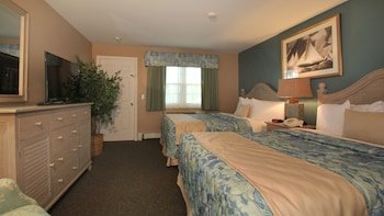 Pier 7 Condominiums