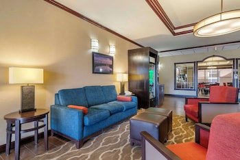 Comfort Suites Montgomery
