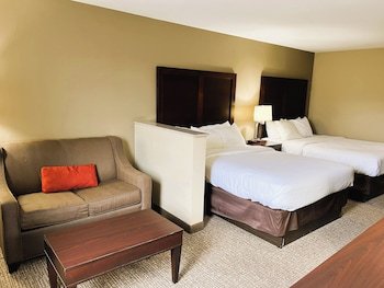 Comfort Inn & Suites Manheim - Lebanon