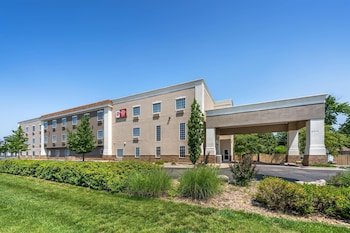 Best Western Plus Eastgate Inn & Suites